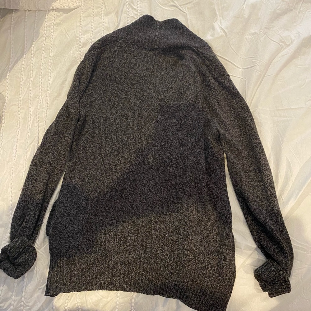 Cardigan sweater